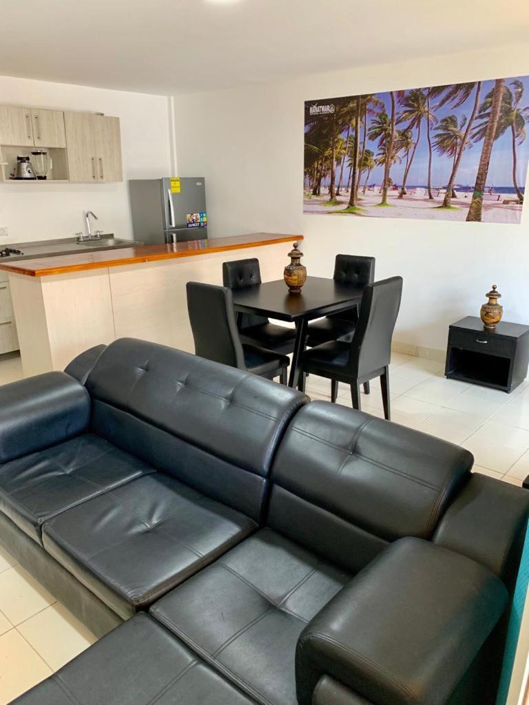 Apartamentos Limsor Playa Frente Al Mar San Andrés Exterior foto